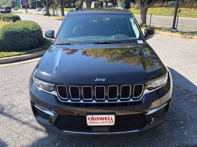 Used 2023 Jeep Grand Cherokee Limited AWD/4WD image 10