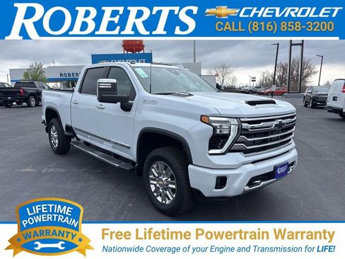New 2026 Chevrolet Silverado 2500 High Country w/ High Country Premium Package AWD/4WD image 1