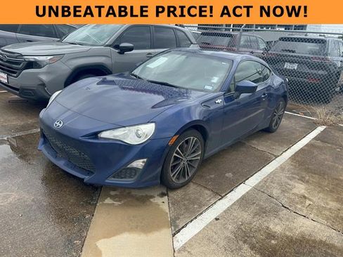 Used 2013 Scion FR-S image 1