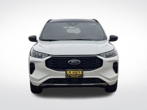 Used 2024 Ford Escape ST-Line w/ Tech Pack #1 AWD/4WD image 41