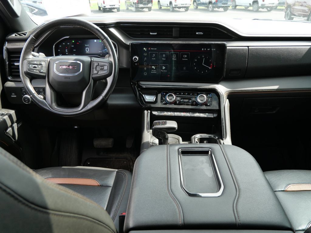 Certified 2022 GMC Sierra 1500 AT4 w/ AT4 Premium Package AWD/4WD image 24