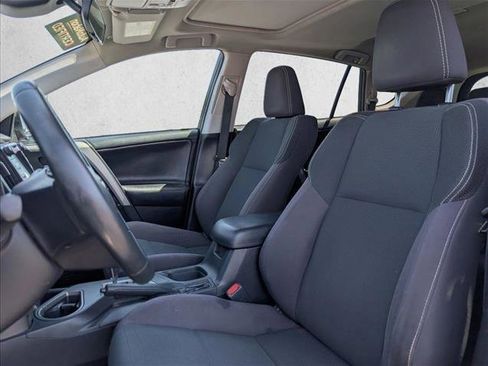 Used 2018 Toyota RAV4 XLE w/ Plus Extra Value Package FWD image 22