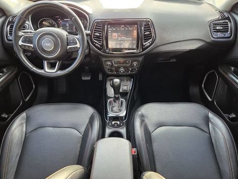 Used 2019 Jeep Compass Limited AWD/4WD image 18
