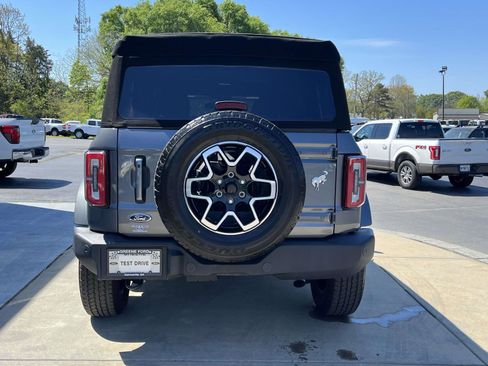 Used 2024 Ford Bronco Outer Banks image 5