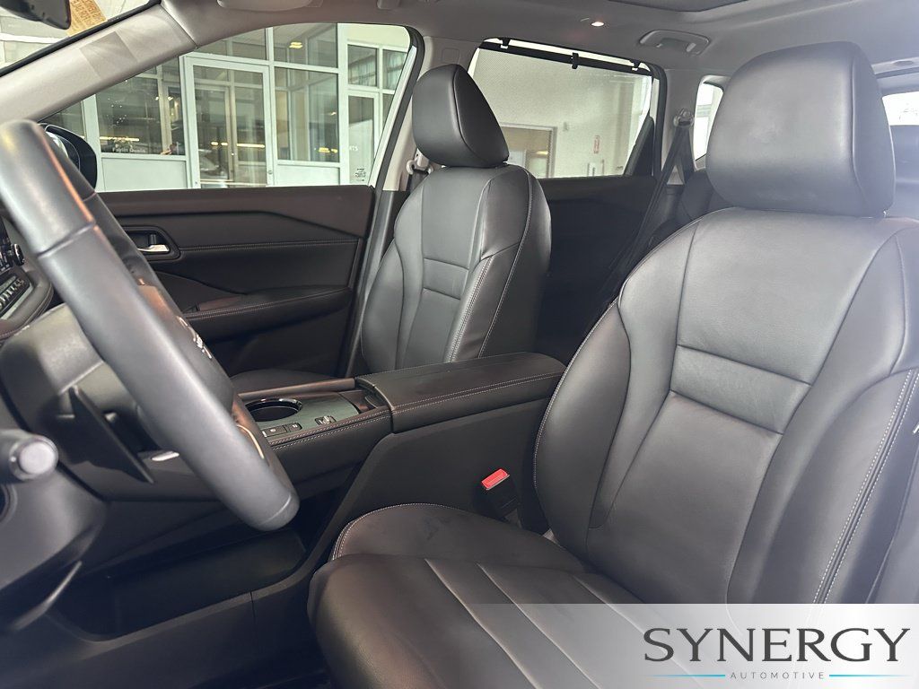 Used 2023 Nissan Rogue SL w/ SL Premium Package FWD image 27