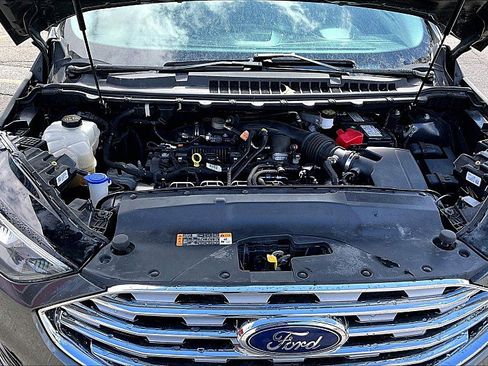 Used 2019 Ford Edge SEL w/ Cold Weather Package image 29