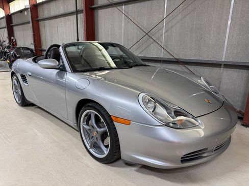 Used 2004 Porsche Boxster S RWD image 28