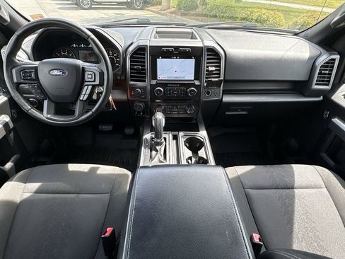 Used 2018 Ford F150 XLT w/ Equipment Group 302A Luxury AWD/4WD image 20