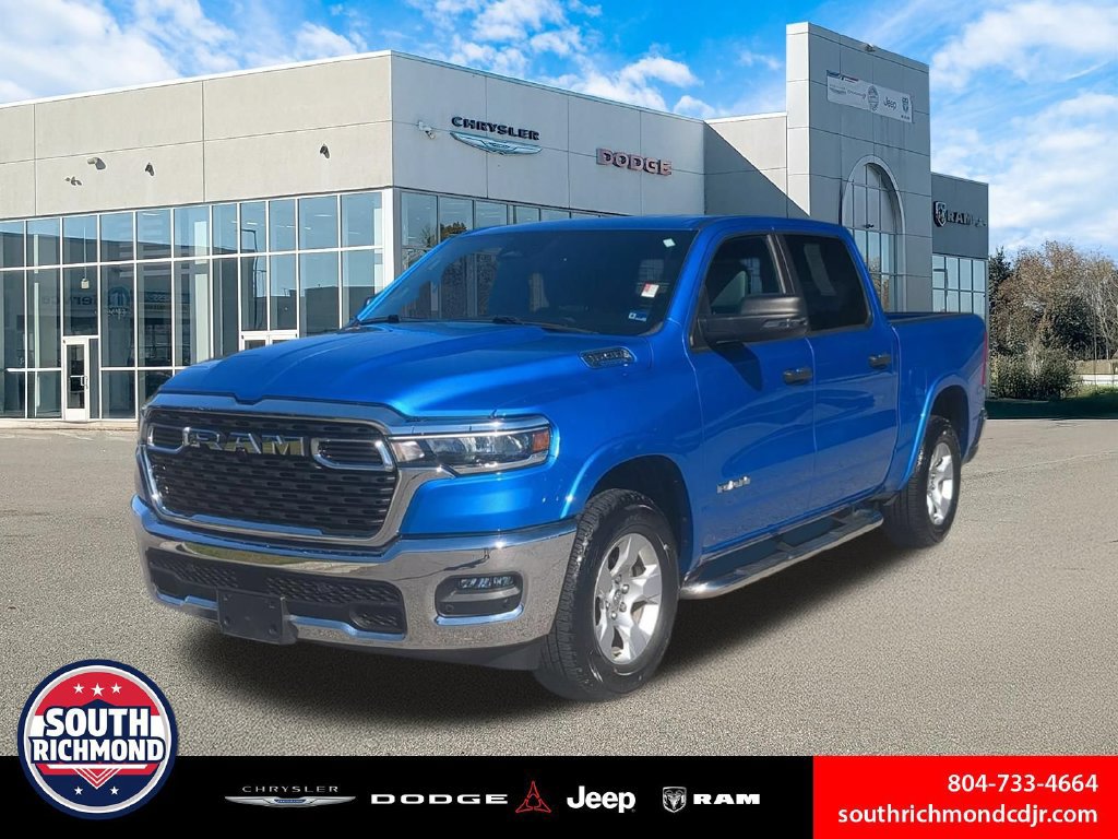 Used 2025 RAM 1500 Big Horn AWD/4WD image 1