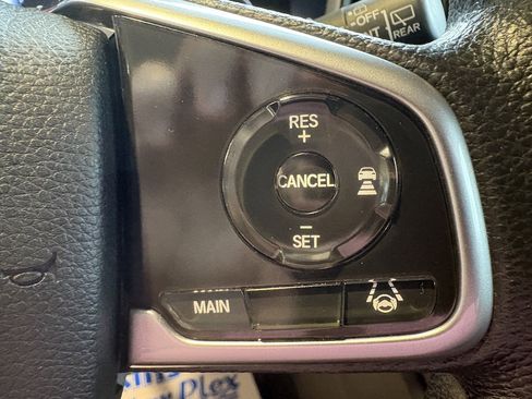 Used 2021 Honda CR-V EX image 12