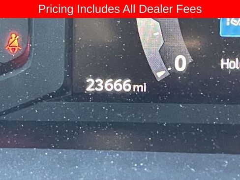 Used 2024 Toyota Tacoma SR AWD/4WD image 22