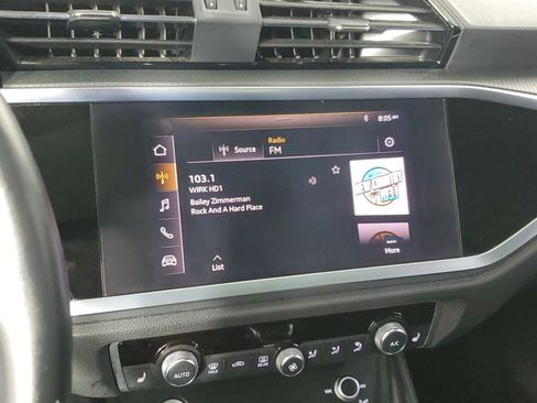 Used 2020 Audi Q3 2.0T Premium w/ Convenience Package image 38