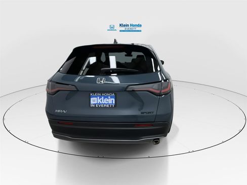Certified 2025 Honda HR-V Sport image 9