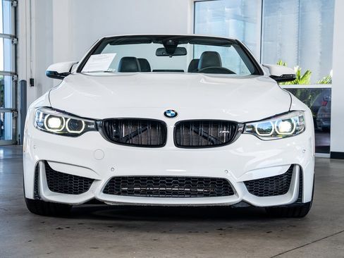 Used 2020 BMW M4 Convertible w/ Competition Package image 3