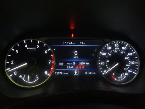 Used 2021 Nissan Sentra SR FWD image 23