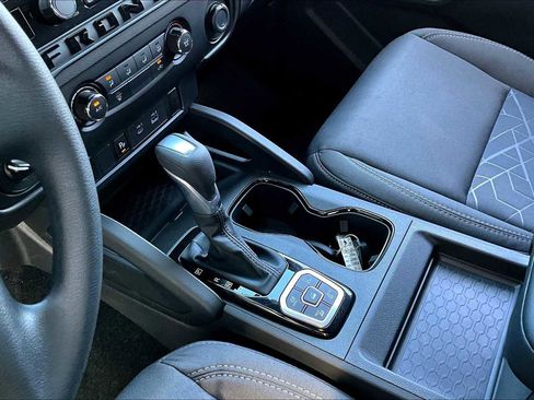 New 2026 Nissan Frontier SV w/ Tow Package image 7