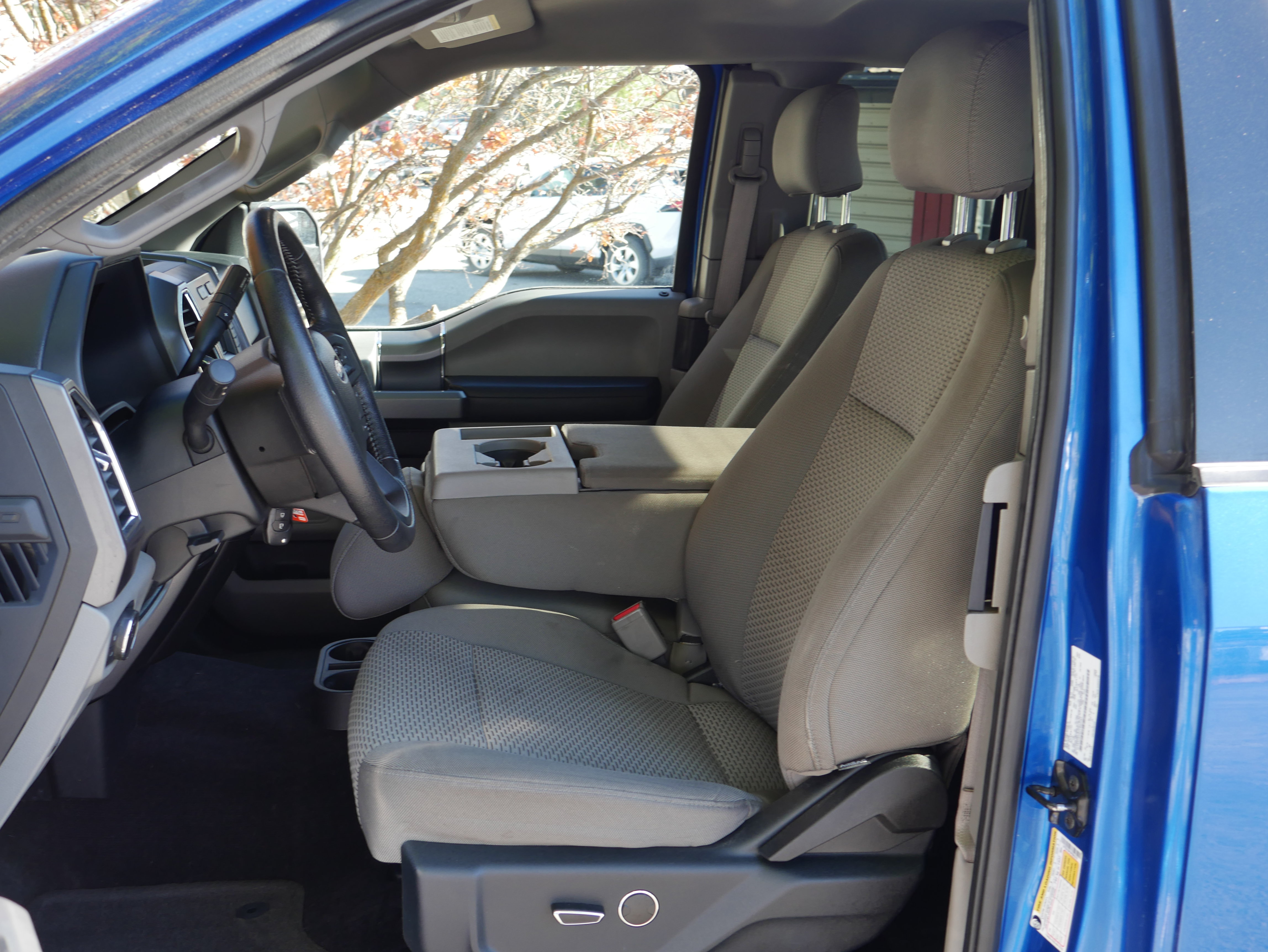 Used 2015 Ford F150 XLT w/ Equipment Group 301A Mid AWD/4WD image 3
