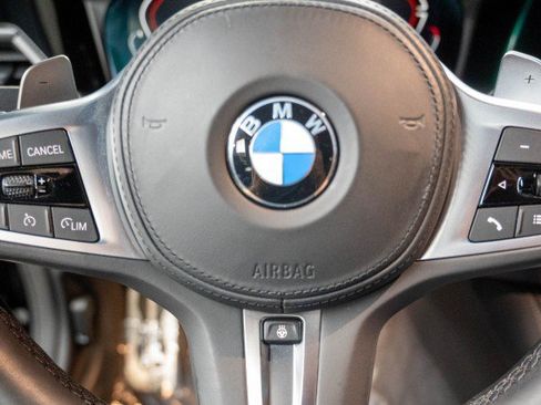 Used 2022 BMW M440i Convertible w/ Premium Package RWD image 19