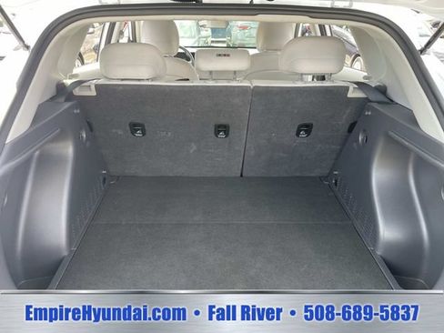 Used 2024 Hyundai Kona SEL AWD/4WD image 6