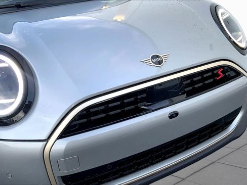 Used 2025 MINI Cooper S FWD image 29