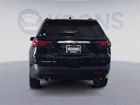 Used 2023 Chevrolet Traverse LT w/ LPO, Roadside Safety Package image 10