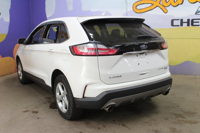 Used 2020 Ford Edge Titanium w/ Equipment Group 301A AWD/4WD image 6