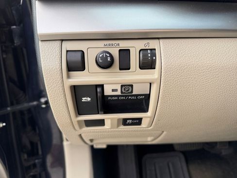 Used 2013 Subaru Outback 2.5i Premium w/ Popular Pkg 1A image 21