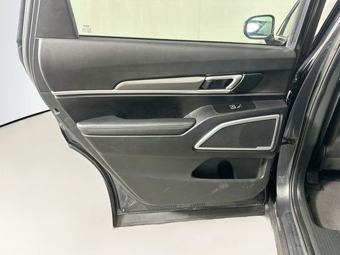 Used 2022 Kia Telluride S AWD/4WD image 28