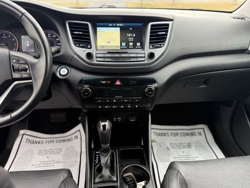Used 2017 Hyundai Tucson Limited image 33