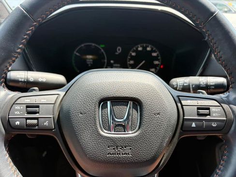 Used 2025 Honda CR-V Sport-L image 16