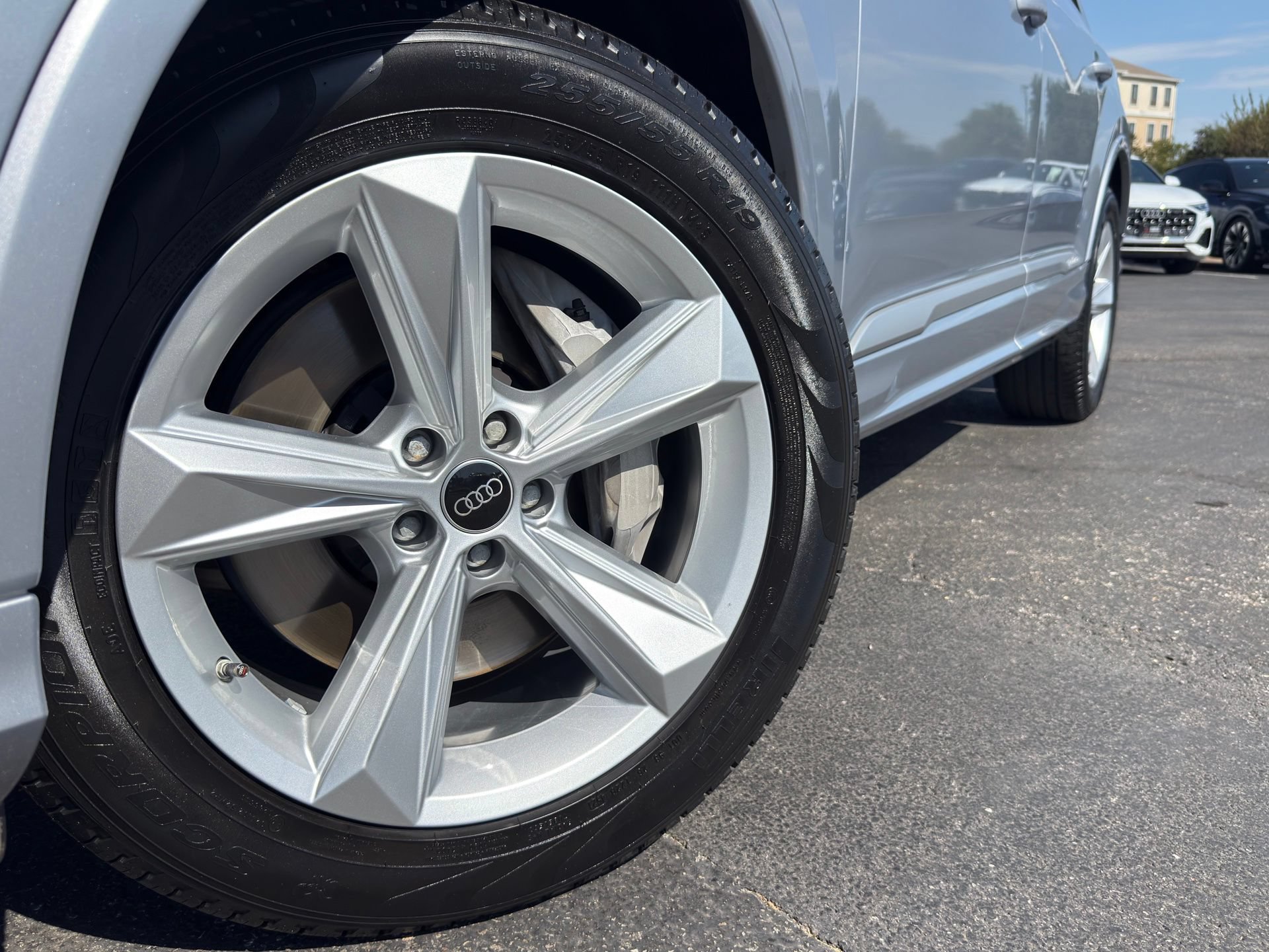 Certified 2022 Audi Q7 3.0T Premium AWD/4WD image 4