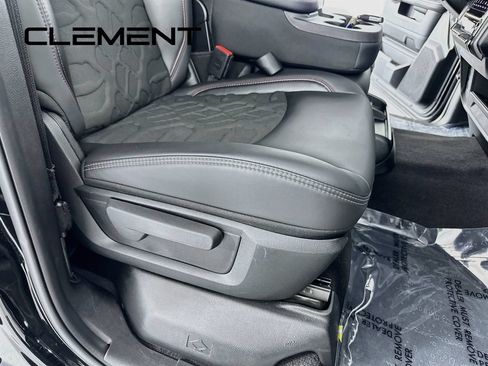 Used 2026 RAM 2500 Rebel AWD/4WD image 31