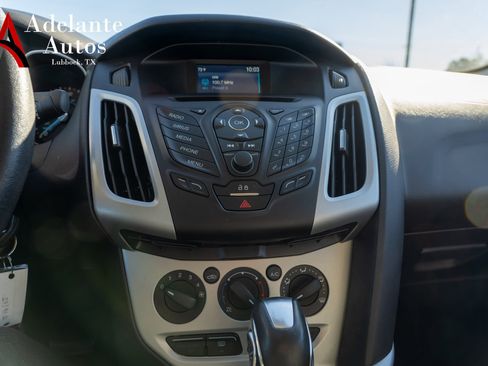 Used 2014 Ford Focus SE w/ Equipment Group 201A image 13