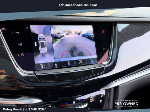 Used 2024 Cadillac XT6 Sport w/ Technology Package AWD/4WD image 23