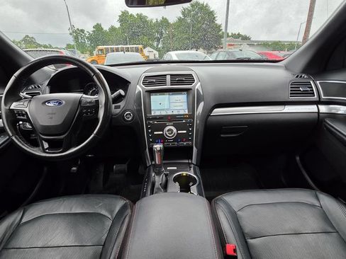 Used 2017 Ford Explorer Sport w/ Equipment Group 401A AWD/4WD image 11
