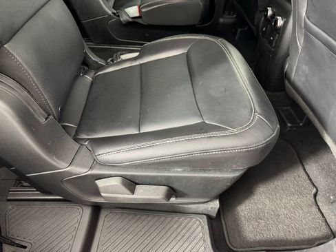 Used 2024 Ford Explorer Limited image 30