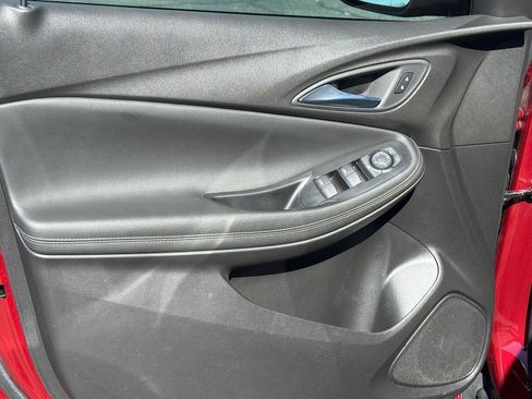 Used 2023 Buick Encore GX Preferred image 17