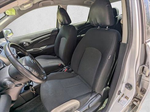 Used 2016 Nissan Versa FWD image 8