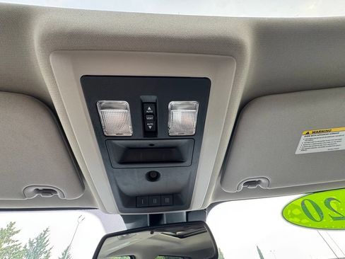 Used 2020 RAM 1500 Warlock AWD/4WD image 35