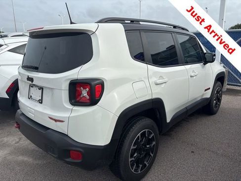 Used 2023 Jeep Renegade Trailhawk AWD/4WD image 7