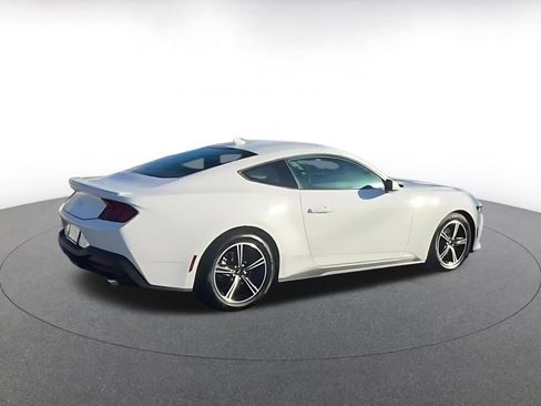 Used 2024 Ford Mustang Premium image 10