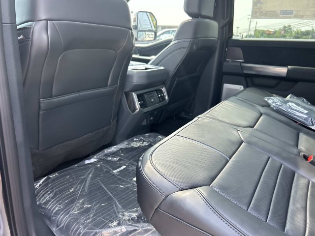 New 2026 Ford F250 Platinum AWD/4WD image 19