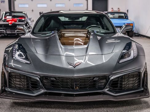 Used 2019 Chevrolet Corvette ZR1 image 4