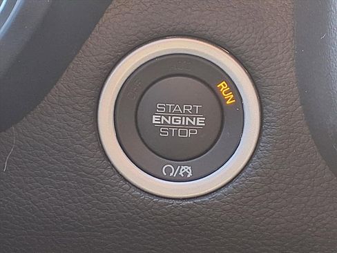 Used 2023 RAM 1500 Big Horn image 9