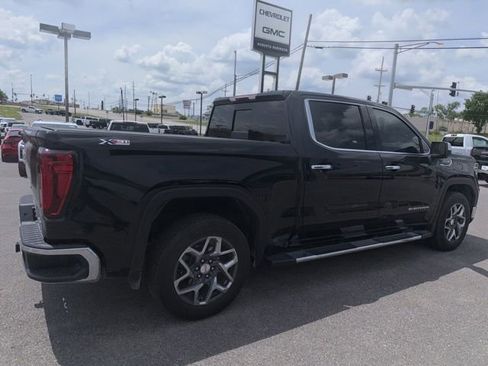 Used 2024 GMC Sierra 1500 SLT w/ SLT Premium Plus Package AWD/4WD image 11