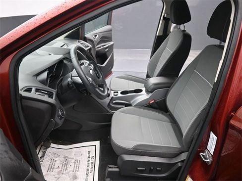 Used 2014 Ford Escape SE w/ Equipment Group 201A image 12