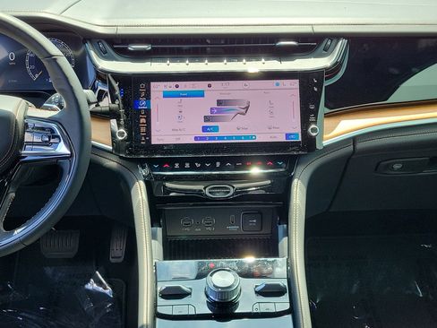 New 2026 Jeep Grand Cherokee Summit AWD/4WD image 15