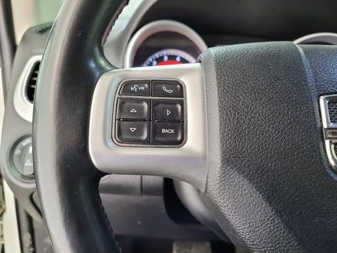 Used 2019 Dodge Journey GT image 28