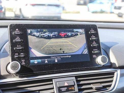 Used 2021 Honda Accord Sport image 32