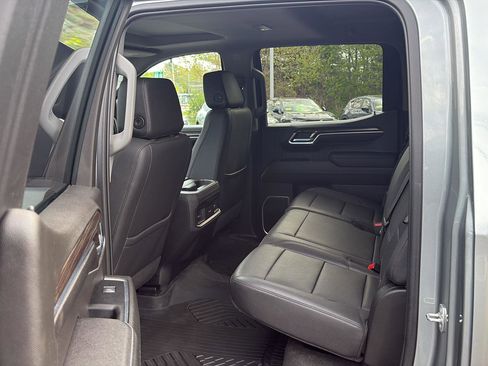 Certified 2023 Chevrolet Silverado 1500 RST AWD/4WD image 10